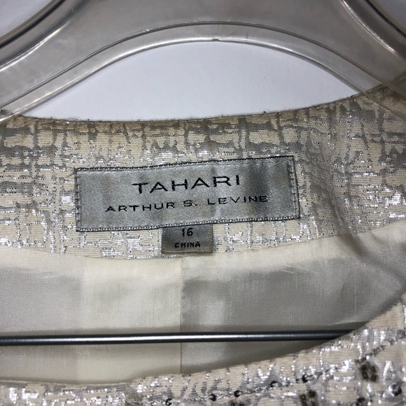 Evening set- Blazer and Skirt - Picture 3 of 3